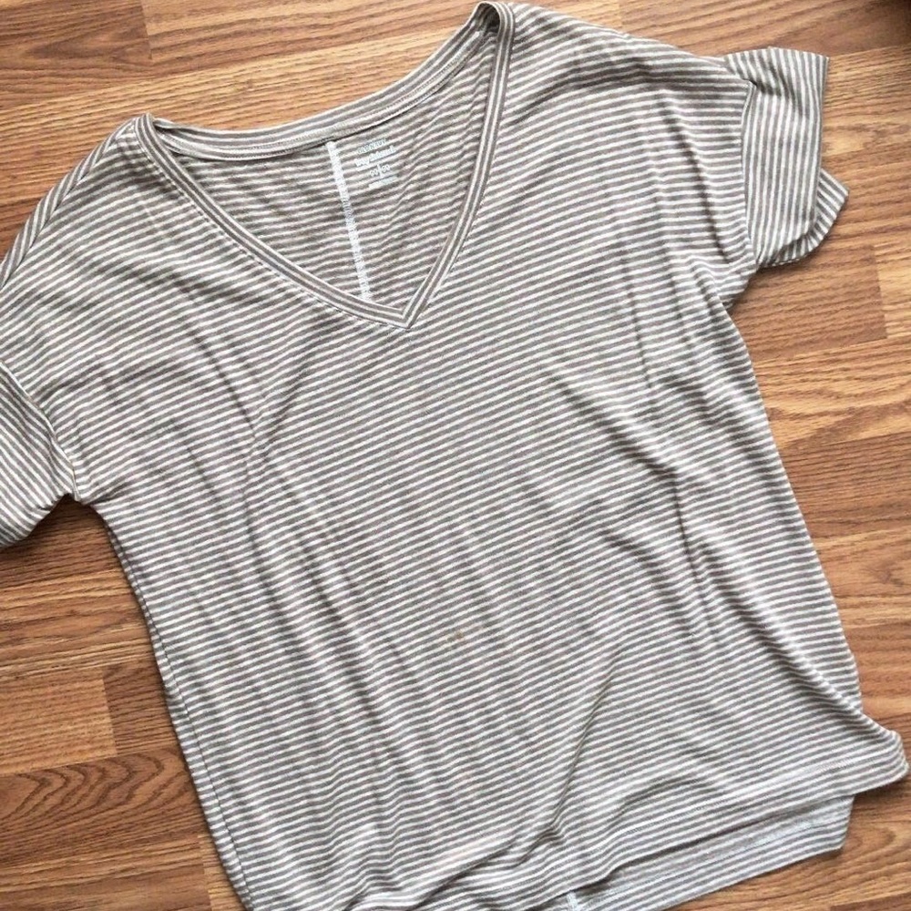 Old Navy boyfriend tee